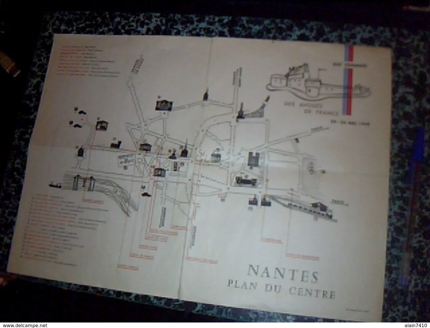 DEPLIANT TOURISTIQUE NANTES  Plan Du Centre Destiné à Xlll Eme Congres Des Avoues De France  1958 - Dépliants Touristiques