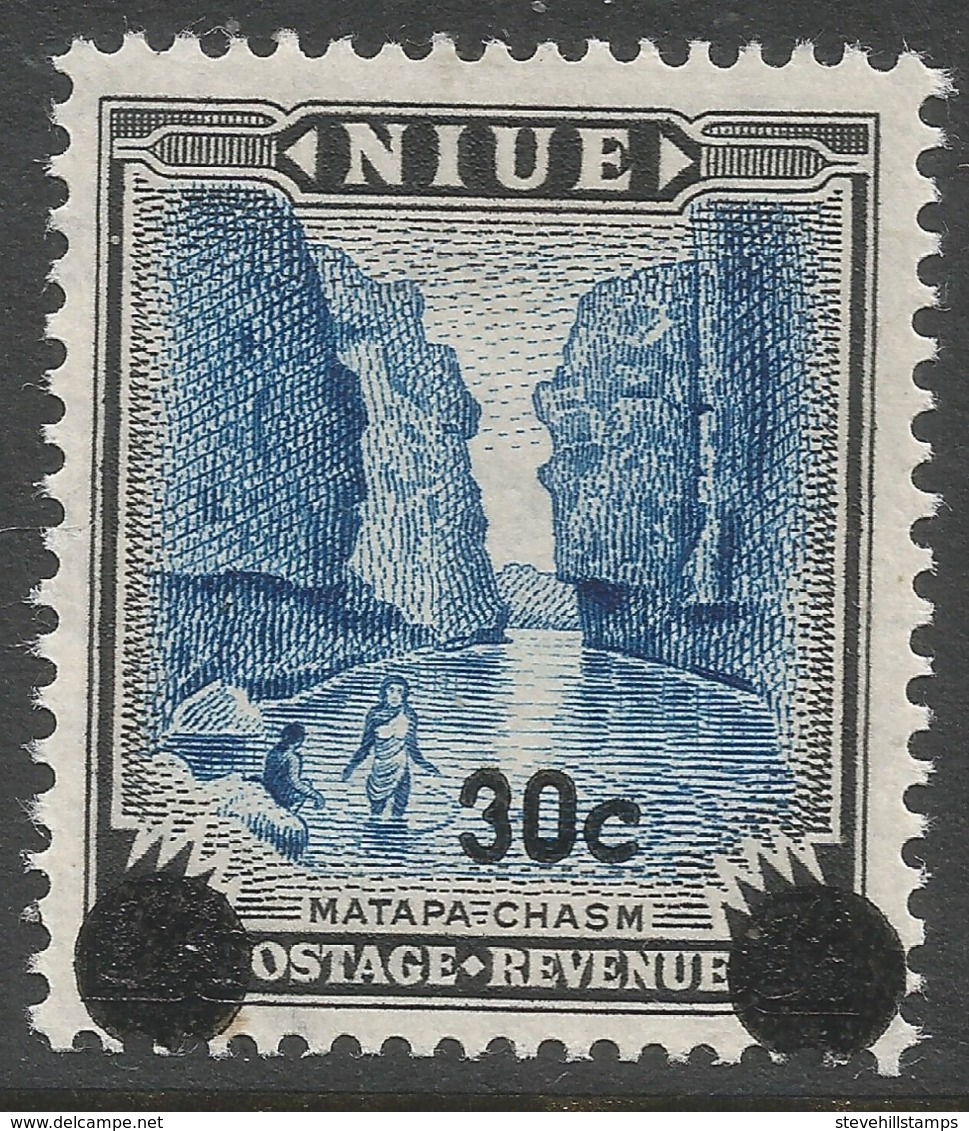 Niue. 1967 Decimal O/P. 30c MNH. SG 134 - Niue