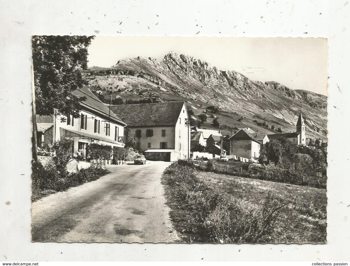 Cp, 05 , SAINT ETIENNE EN DEVOLUY ,vue Générale ,  écrite 1969 ,ed. Cellard - Saint Etienne En Devoluy