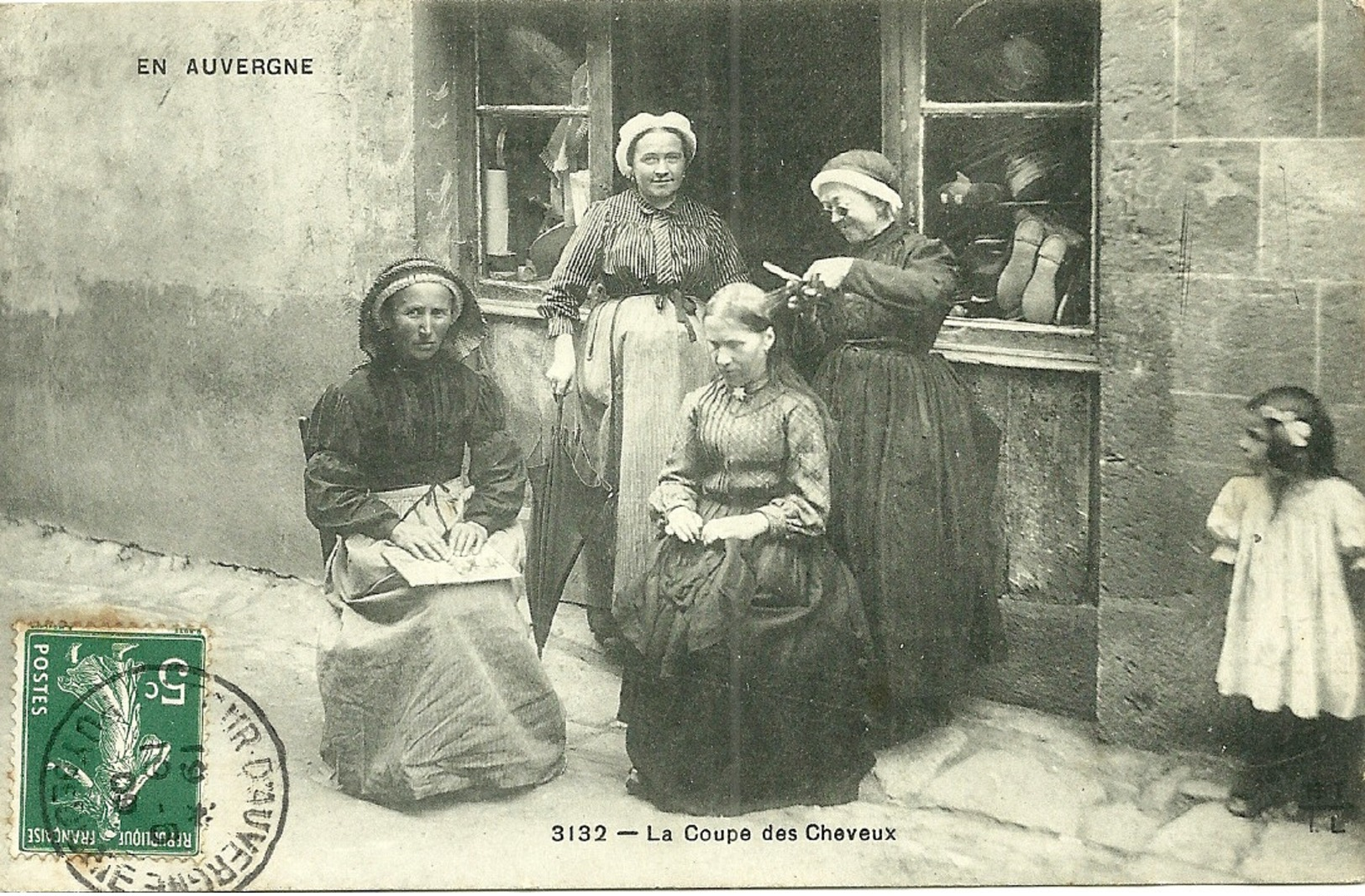 LA TOUR D' AUVERGNE  - La Coupe Des Cheveux - Autres & Non Classés