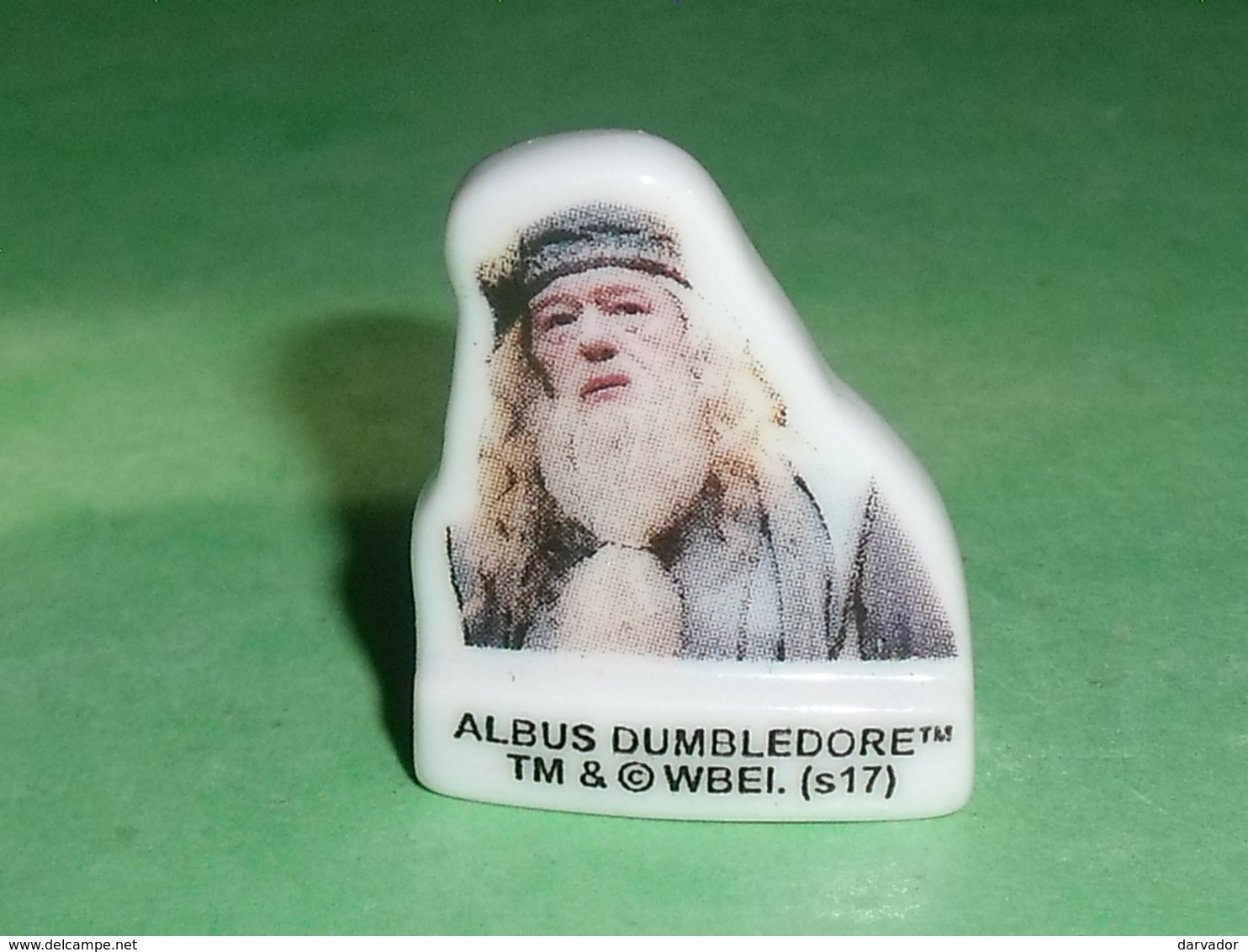 Fèves / Films / BD / Dessins Animés :  Harry Potter , Albus Dumbledore , Feve Plate     T42 - Dessins Animés