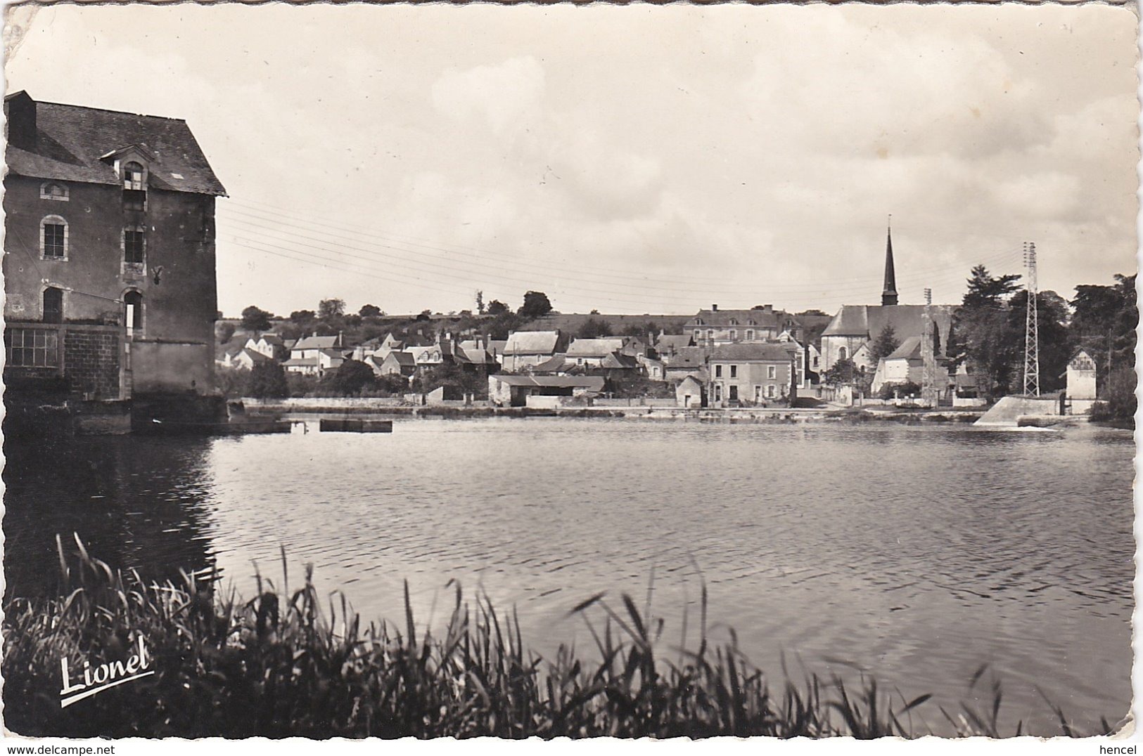 GREZ-NEUVILLE. L'Ancien Moulin Et Les Bords De La Mayenne - Autres & Non Classés