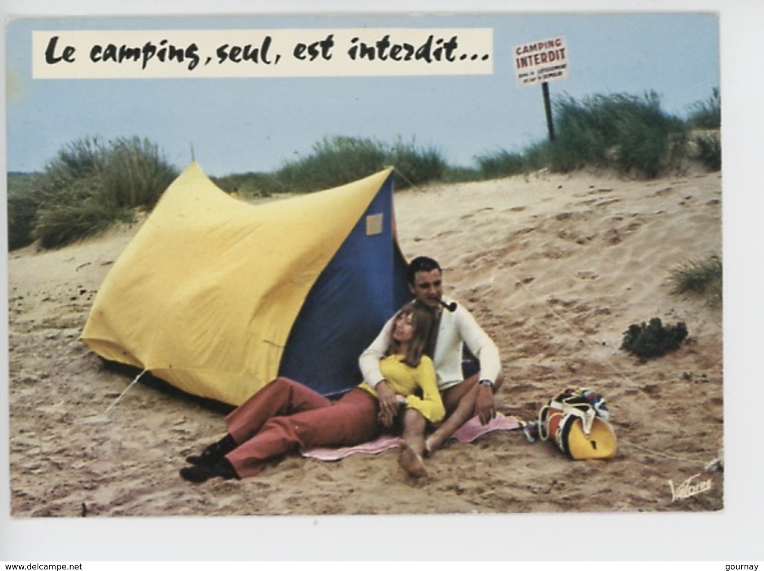 Détente Pour Tous (n°422) Le Camping Seul Est Interdit... (couple Homme Pipe Tente Sable Panneau) - Humour