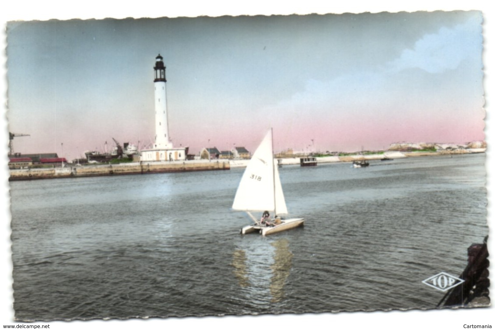 Dunkerque - (Port) - Pédalo à Voile Dans Le Chenal - Dunkerque