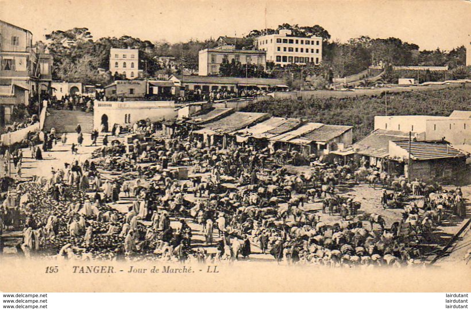 MAROC  TANGER  Jour De Marché  ..... - Tanger