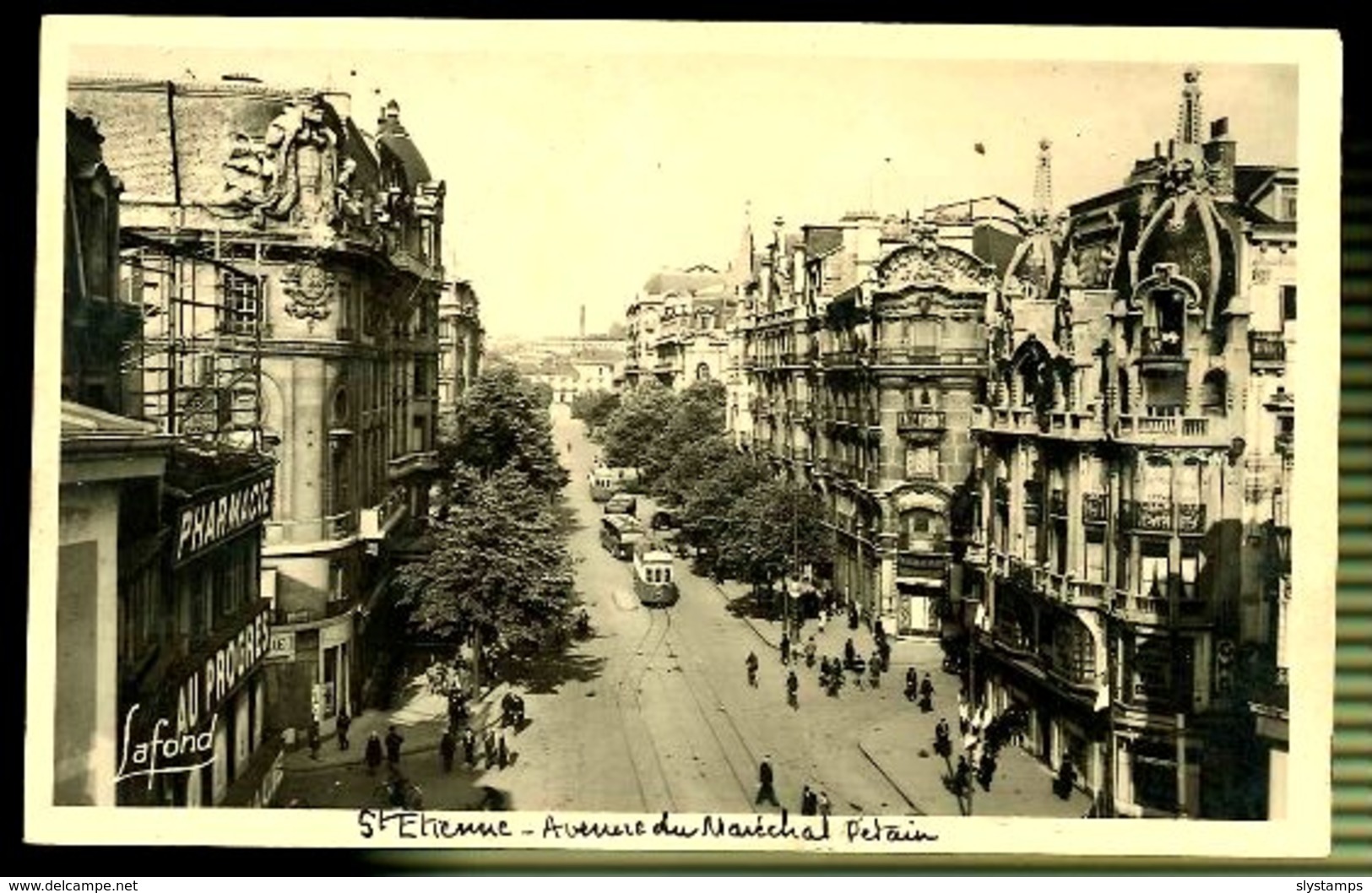 CPSM 42 SAINT ETIENNE N°8 AVENUE DU MARECHAL PETAIN ANIMEE TRAMS J. LAFOND ST ETIENNE - Saint Etienne