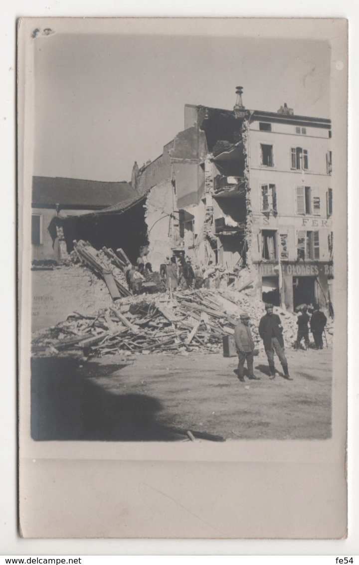 ° 54 ° NANCY ° Hôtel Saint Georges, Place St Geouges - BOMBARDEMENT 1 JANVIER 1916 PAR LE GROS MAX ° CARTE PHOTO ° - Nancy