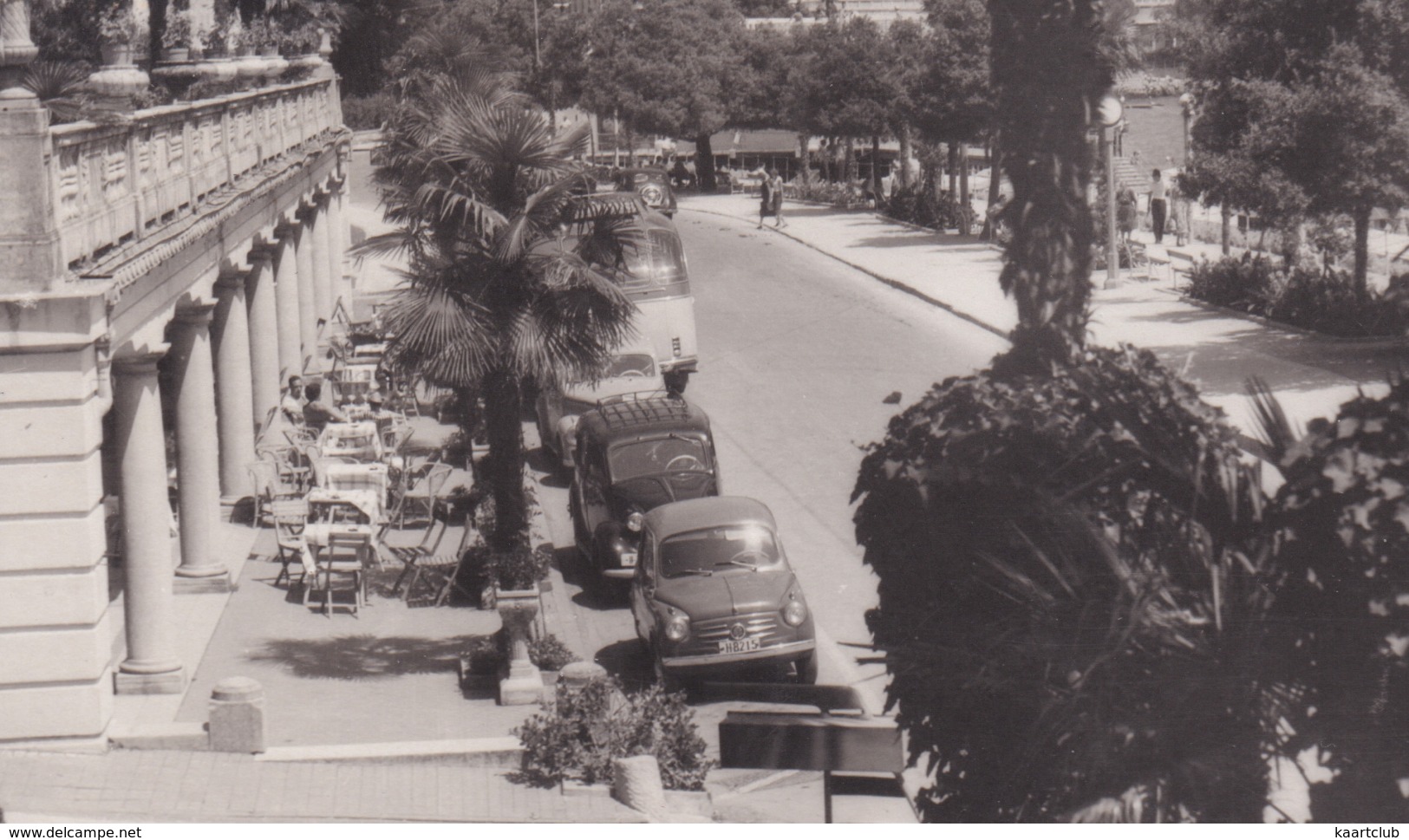 Opatija : FIAT-ZASTAVA 600, FIAT-SIMCA 8 FOURGONETTE ?,  AUTOBUS/COACH - (YU) - 1960 - Toerisme