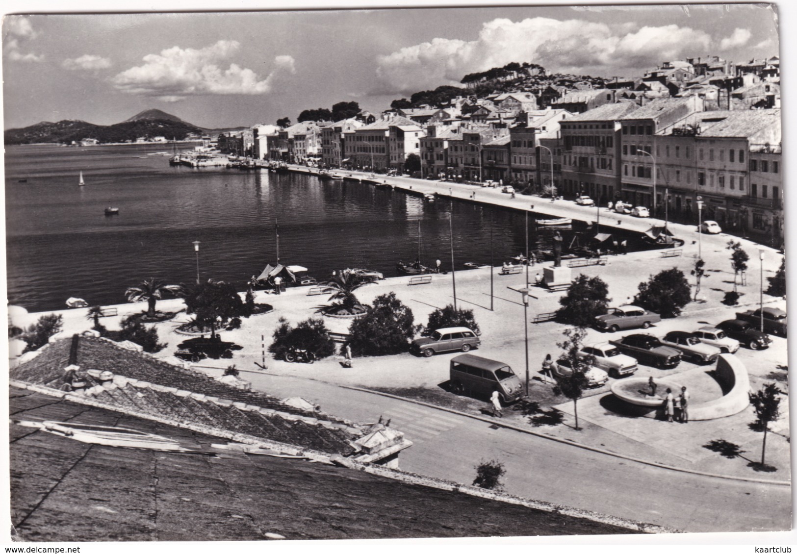 Mali Losinj: DKW F89 L, VW 1200 KARMANN GHIA, FORD 15M P1, VAUXHALL VICTOR FB ESTATE, OPEL REKORD 1200 - Passenger Cars