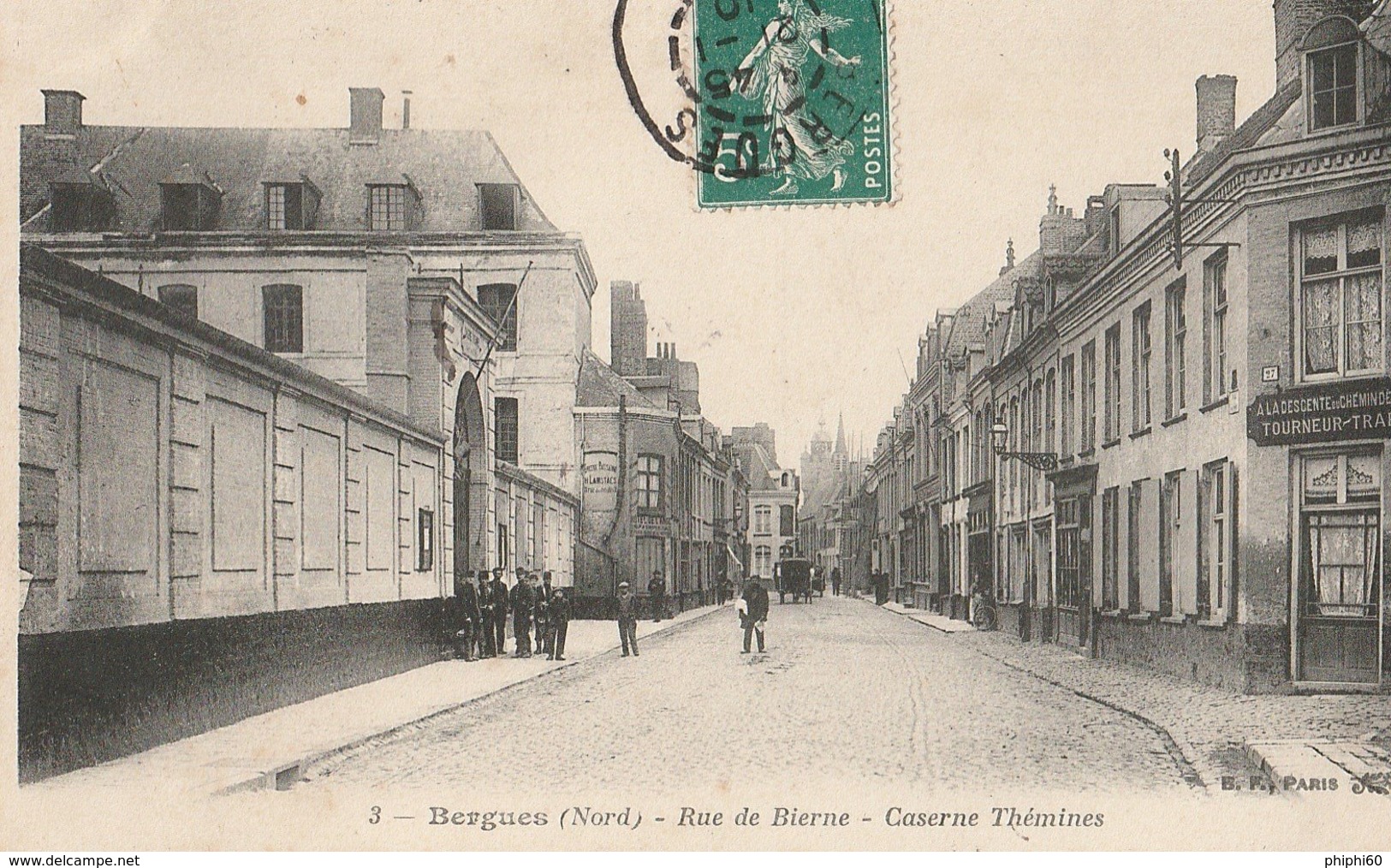 BERGUES  -  59  -  Rue De Bierne  -  Caserne Thémines  -  A La Descente Du Chemin De Fer - Tourneur -Traby - Bergues