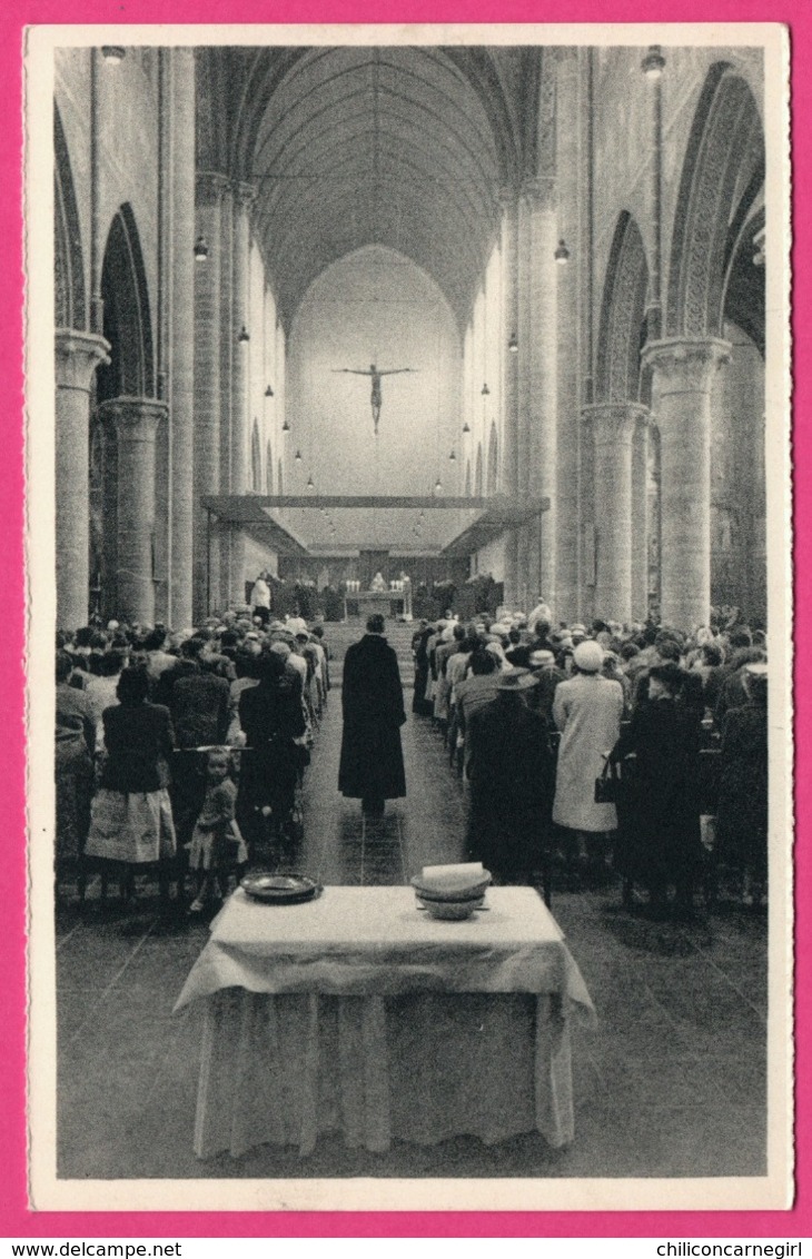 Abbaye De Maredsous - La Grande Nef De La Basilique - Jour De Messe - Animée - Edit. P.M. - Anhée