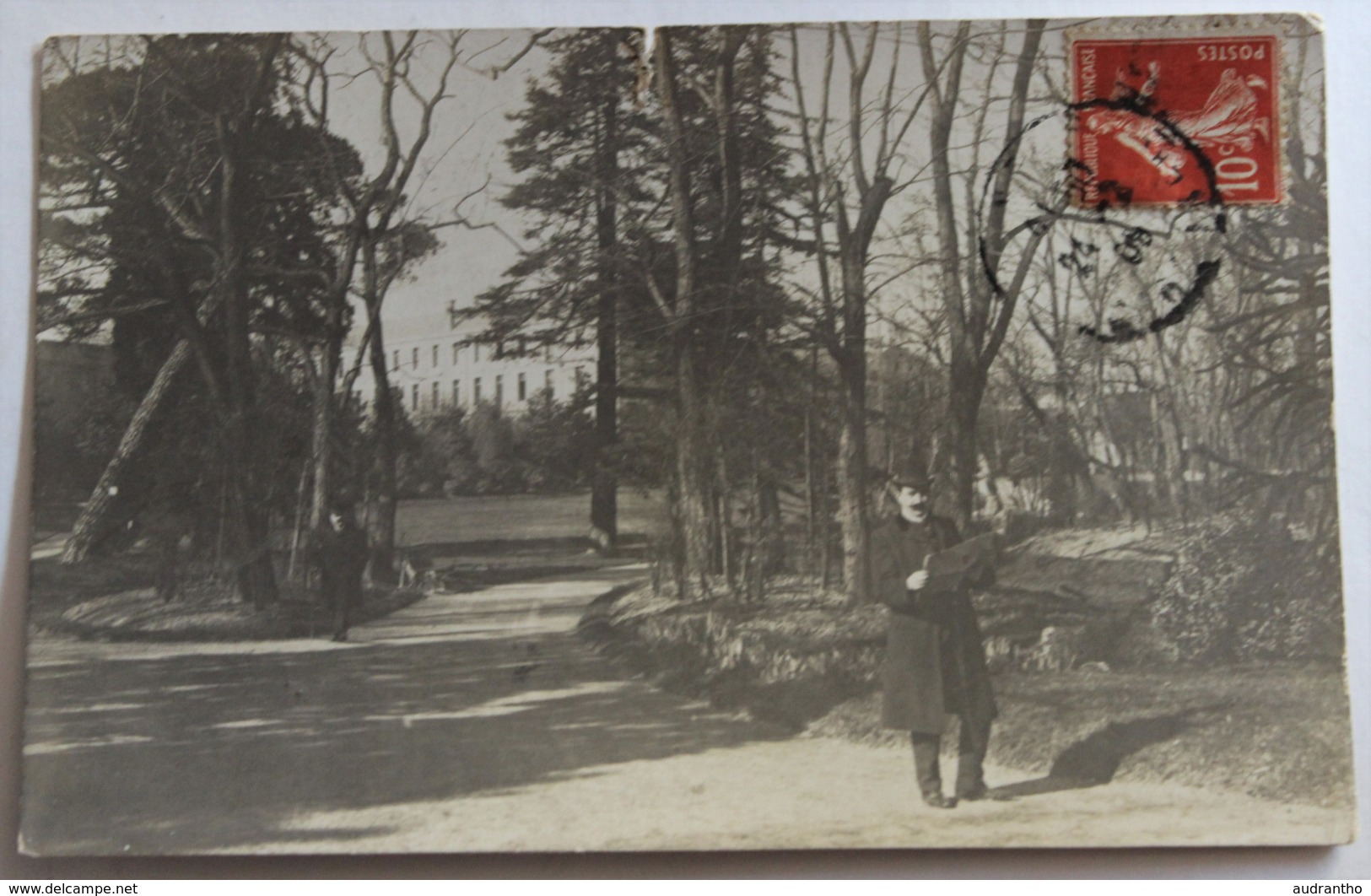 à Identifier Carte Photo Jardin Des Plantes Paris ??? 2 Personnages 1908 J. Garaud Postes Et Télégraphes Nice Central - Lieux