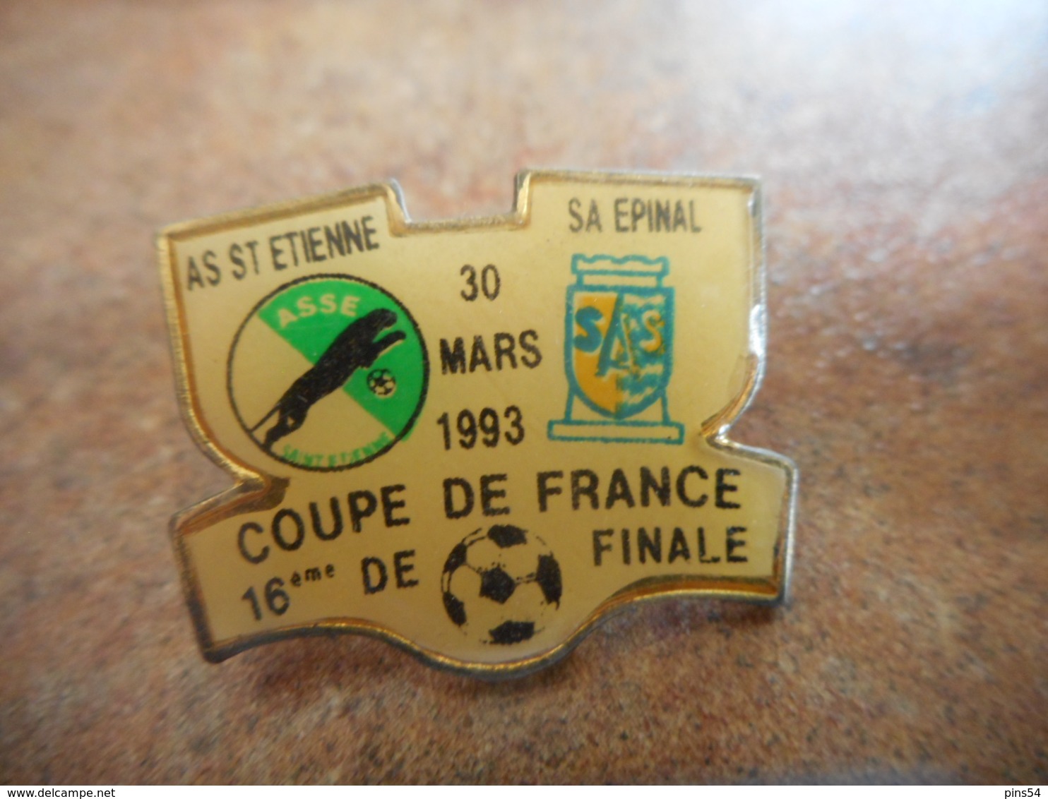 A042 -- Pin's Foot Coupe De France 16eme De Finale St Etienne Epinal - Football