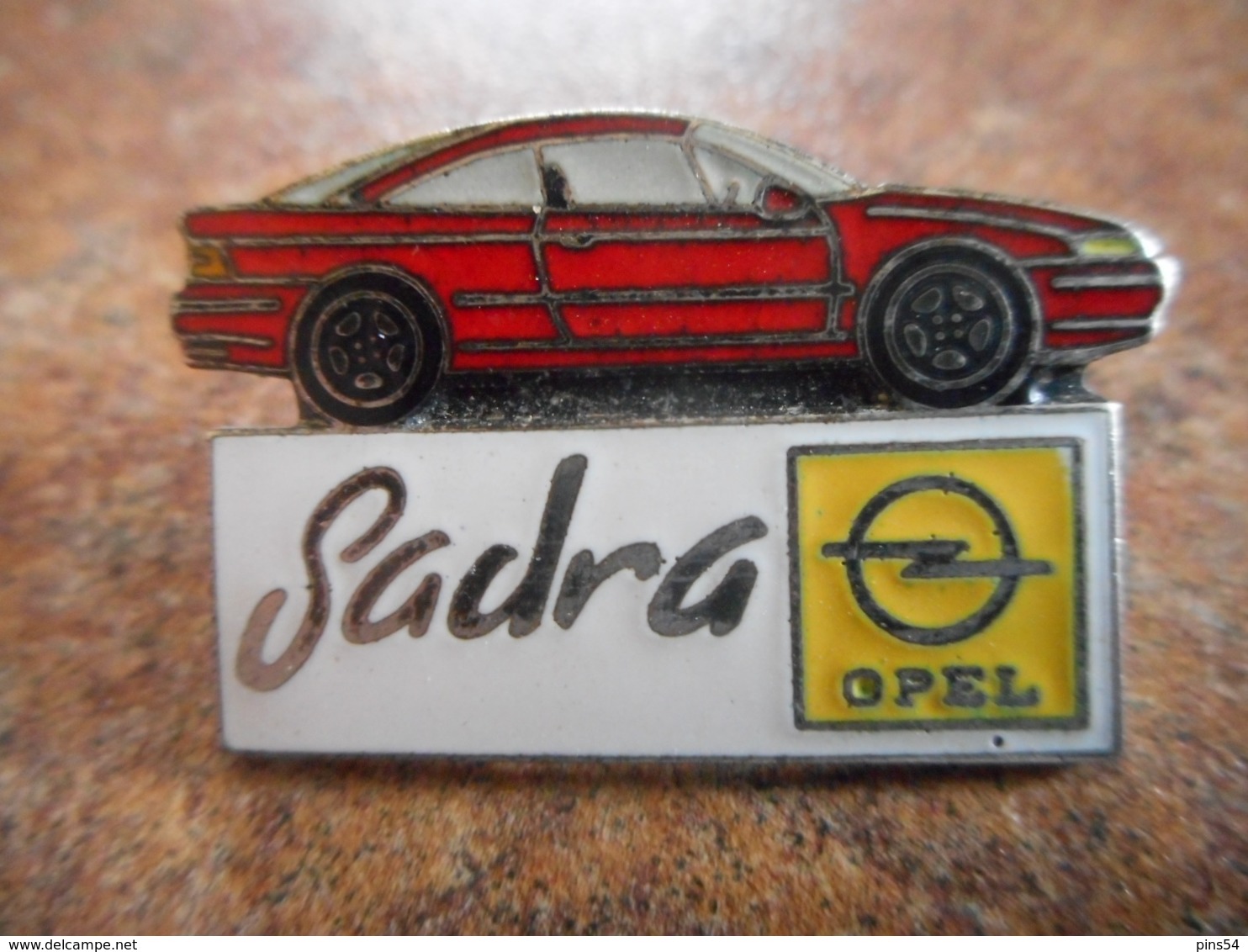 A044 -- Pin's Opel Sadra - Opel