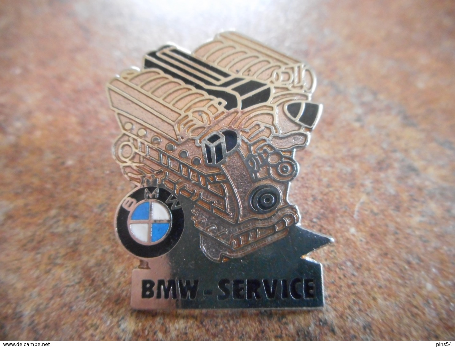 A044 -- Pin's BMW Service - BMW