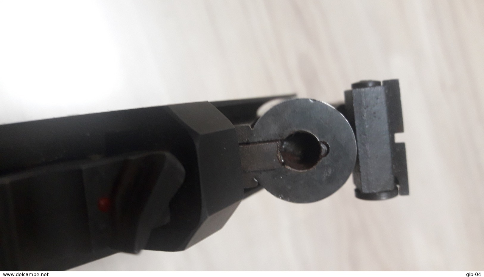 Revolver Thompson Neutraliser - Armes Neutralisées