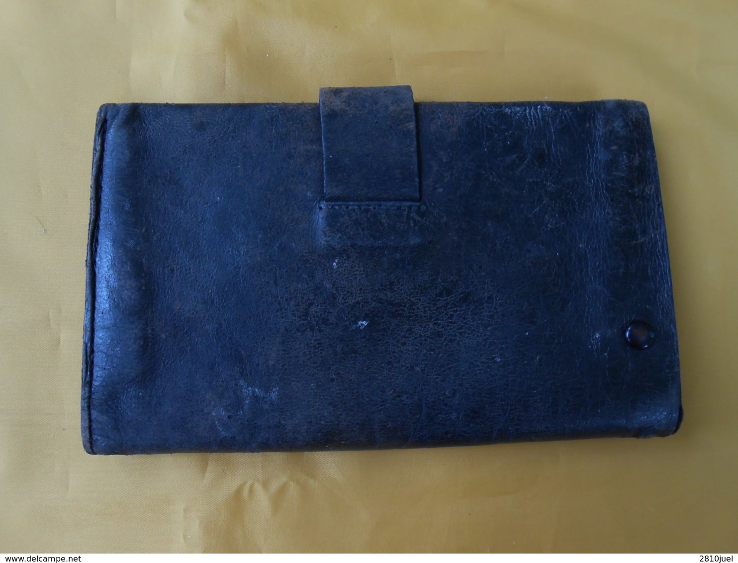 Portefeuille - Porte  Feuille Ancien Cuir 19 X 12 Cms - - Purses & Bags