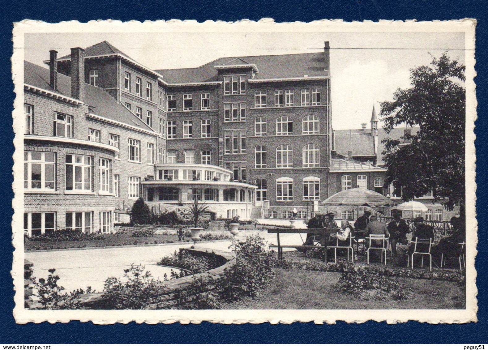 Ciney. Institut De L'Enfant Jésus. Aile Droite Et Une Partie Du Jardin. 1959 - Ciney