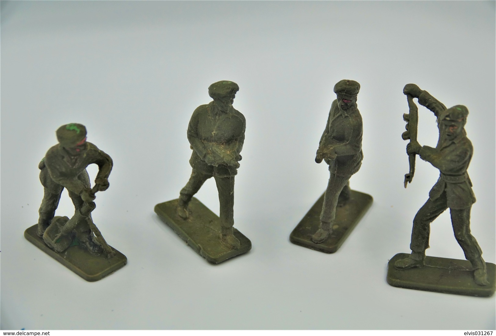 Crescent Toys Co LTD , 4 Green Berets (mortar Gun) , Made In England, Vintage, Lot - Figurines
