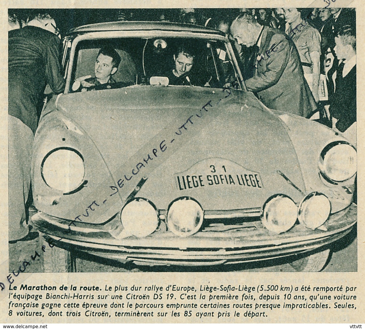 Photo (1961) : AUTOMOBILE MARATHON DE LA ROUTE (Liège-Sofia-Liège, 5.500 Km), Bianchi-Harris L'emporte Sur DS 19 Citroën - Collezioni