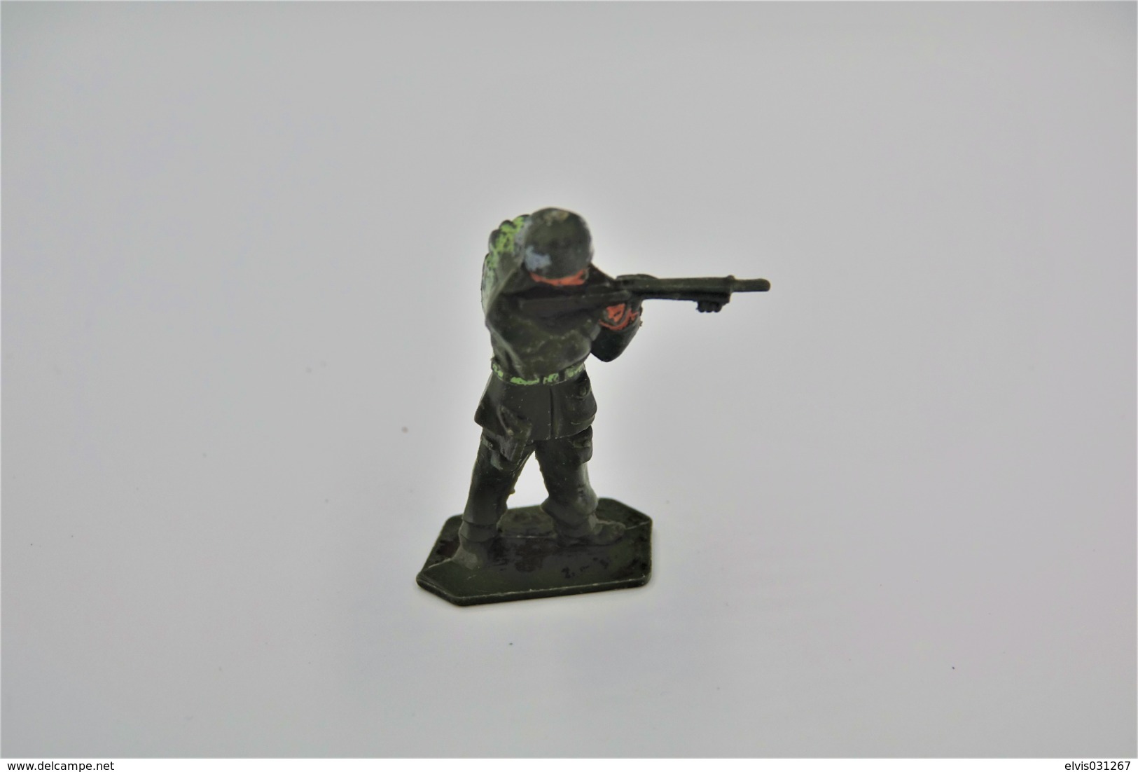 Lone Star Harvey Series , 5 Soldiers (bren Machine Gun Bazooka M16) , Made In Gt Britain, Vintage, Lot - Beeldjes