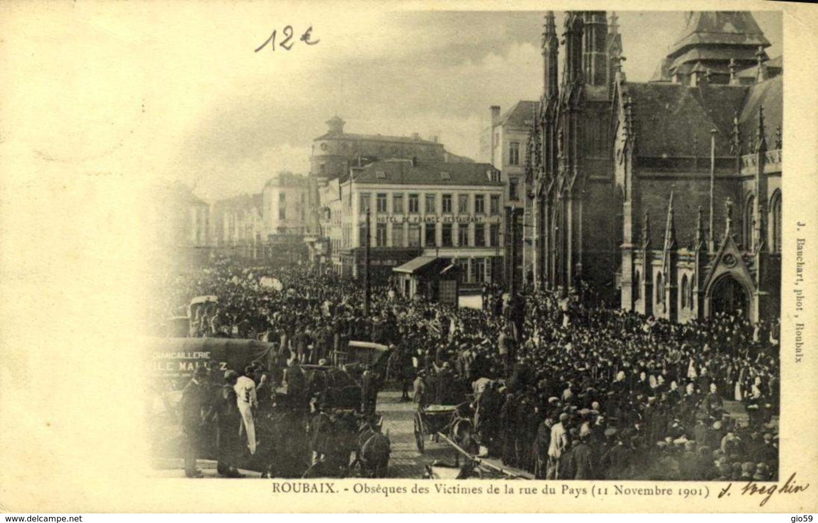 59  ROUBAIX OBSEQUES DES VICTIMES DE LA RUE DU PAYS / A 556 - Roubaix