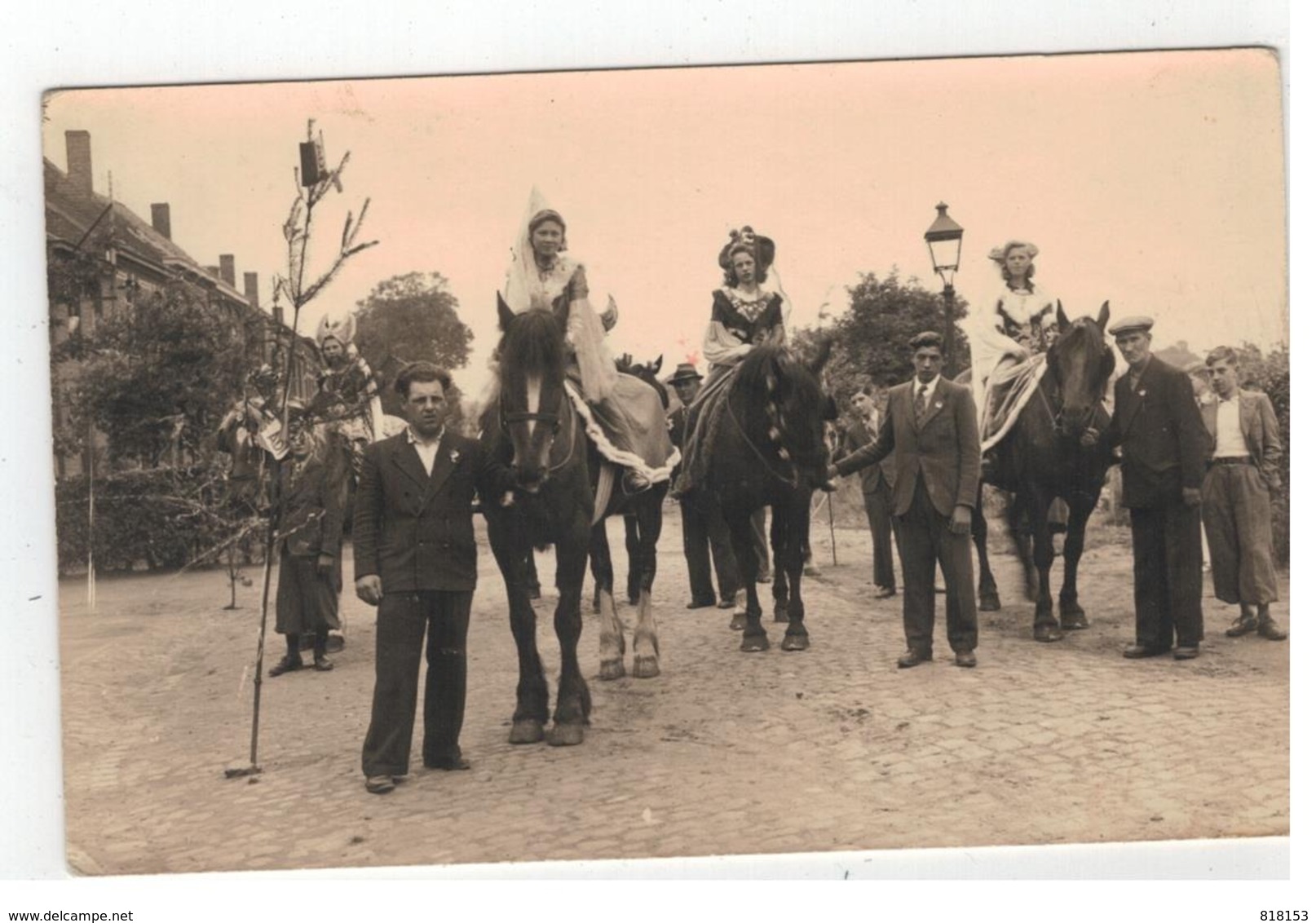 Schoten  Jubileum 50 Jarig Huwelijk Van Een Schotenaar In De Vandensteynstraat 1950  Fotokaart - Schoten