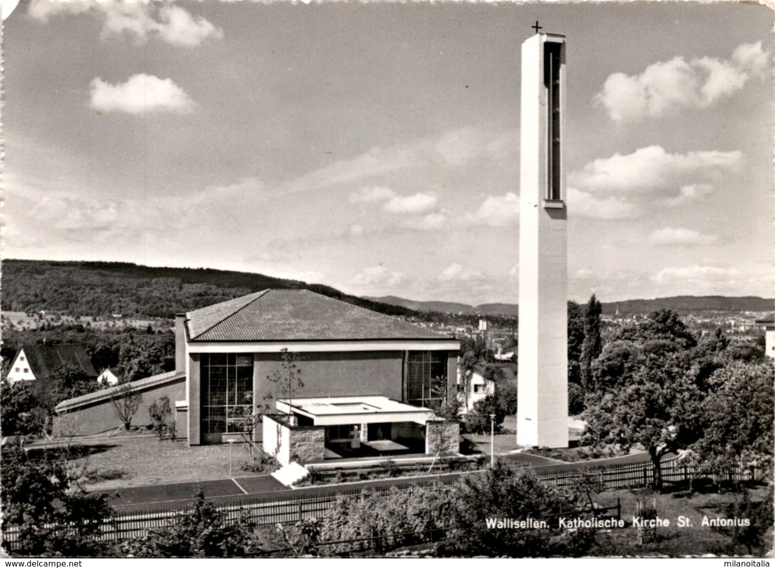 Wallisellen - Katholische Kirche St. Antonius (2472) - Wallisellen