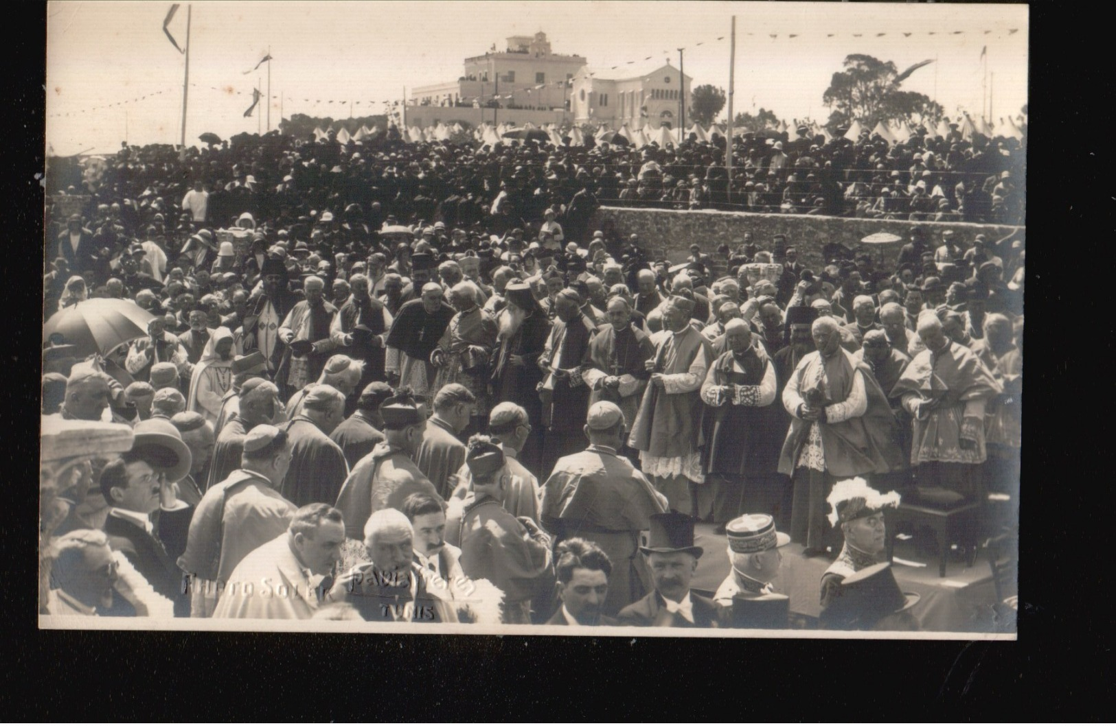 CPA046.....CARTE PHOTO CARTHAGE ...CONGRES EUCHARISTIQUE INTERNATIONAL 1930 - Tunisie