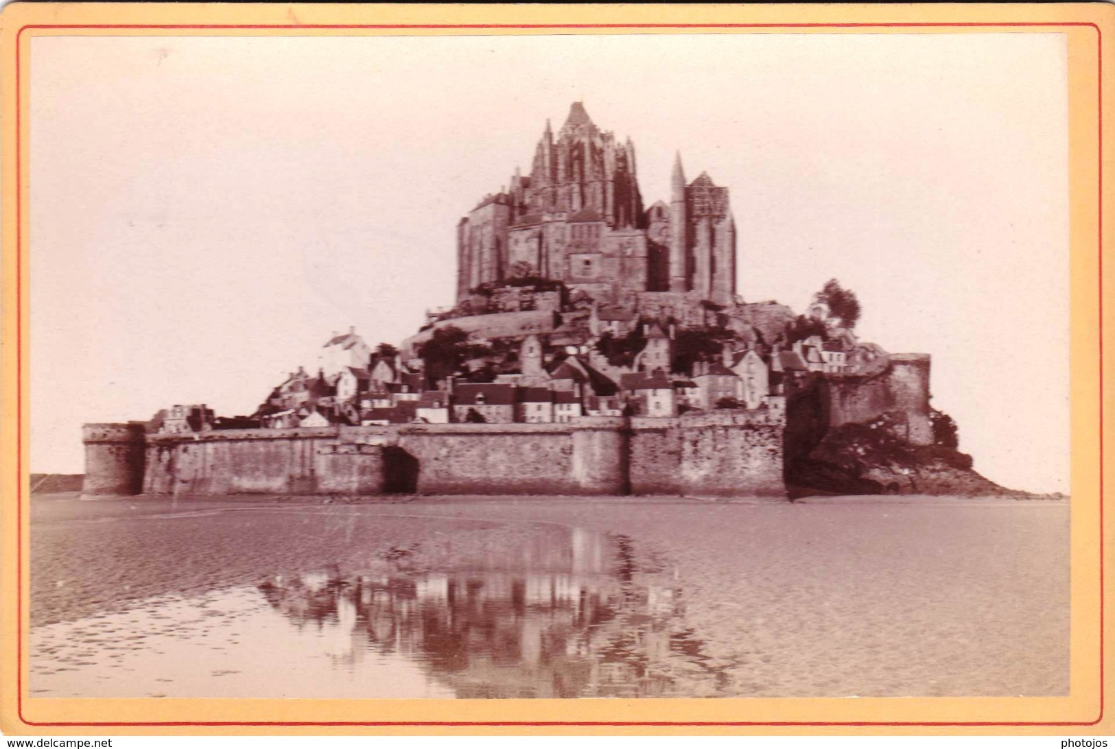 Photo Albuminée Sur Carton 11 X 16,5 : Le Mont Saint Michel (35 50) Façade Est   Cliché Pélérinage  Circa 1880 - Anciennes (Av. 1900)