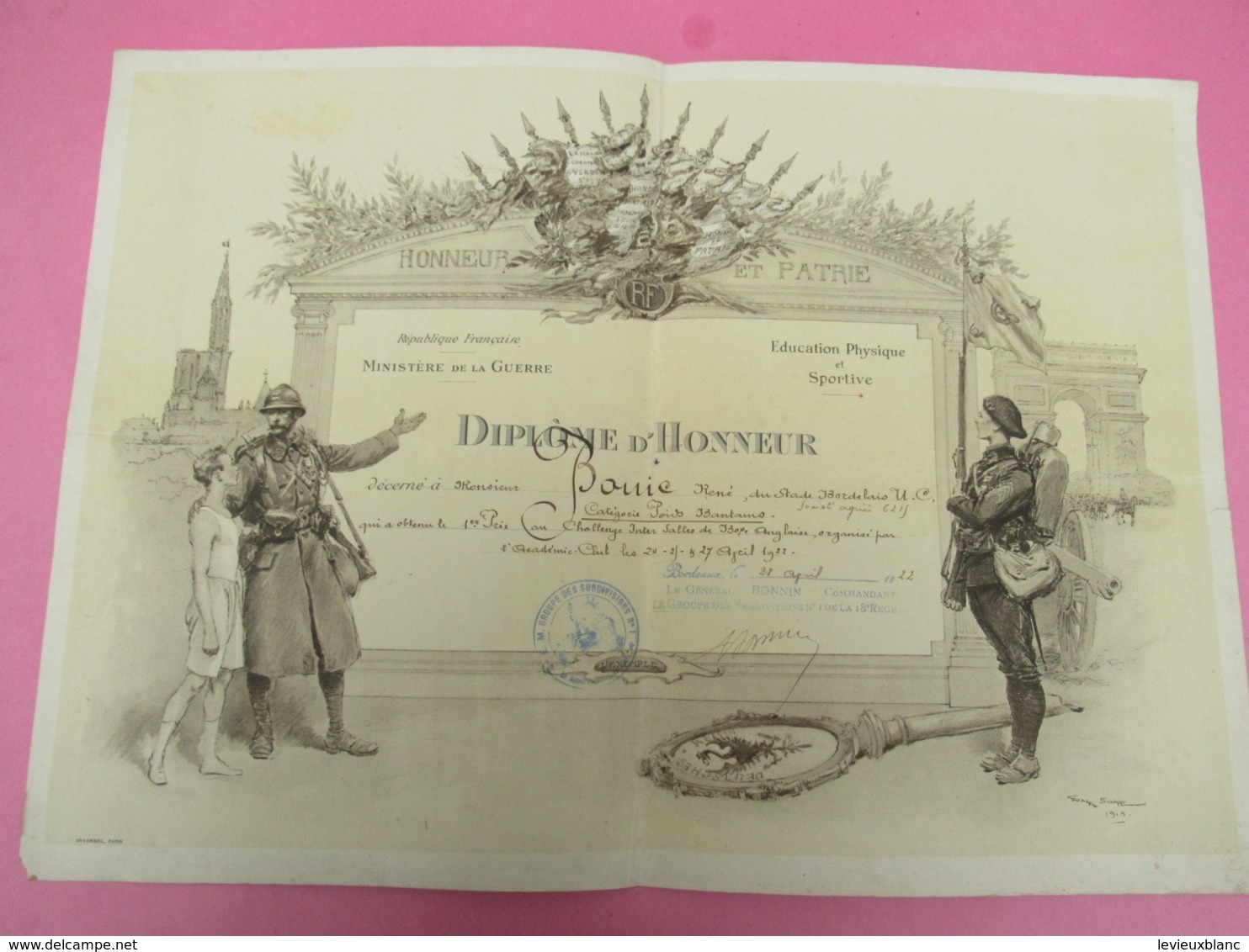 Militaria/Diplome D'Honneur/Ministére De La Guerre/1er Prix De Boxe Anglaise/Stade Bordelais/BORDEAUX/1922        DIP214 - Diplômes & Bulletins Scolaires