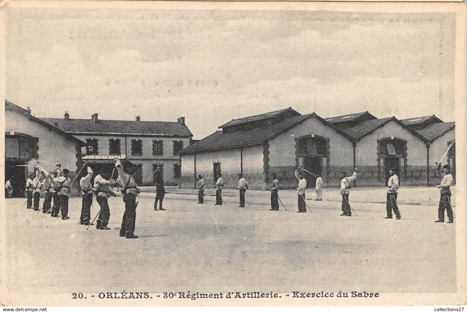 ESCRIME- ORLEANS, 80e REGIMENT D'ARTILLERIE - 30e REGIMENT D'ARTILLERIE EXERCICE DU SABRE - Schermen