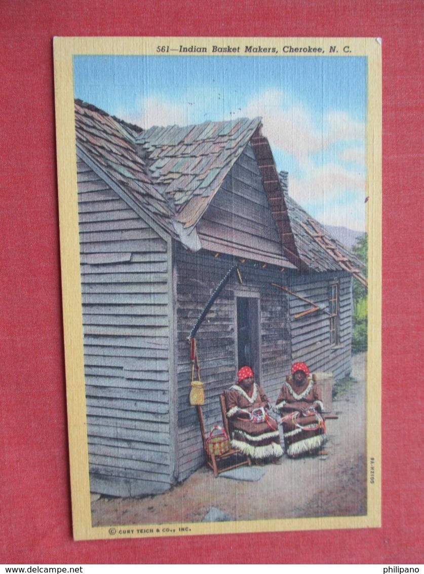 Indian  Basket Makers  Cherokee NC        Ref 3636 - Hunting