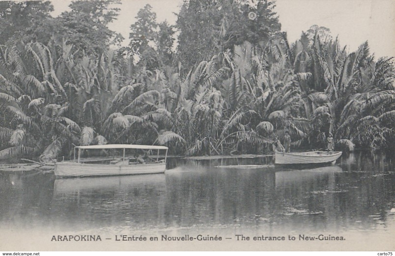 Papouasie Nouvelle-Guinée - Papua New Guinea - Arapokina - Entrée Par Bateaux Barques - Papua-Neuguinea