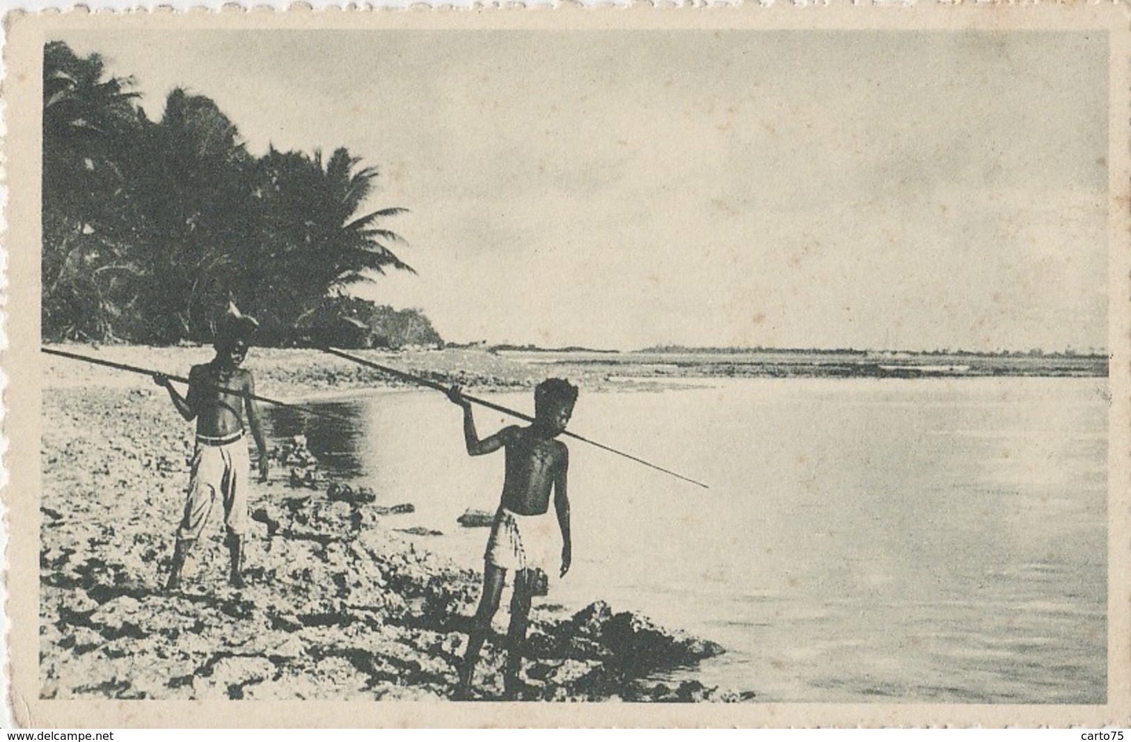 Océanie - Micronésie - Palaos - Republic Of Palau - Les îles Carolines - Enfants Pêche - Editions Jésuites Missions Lyon - Mikronesien