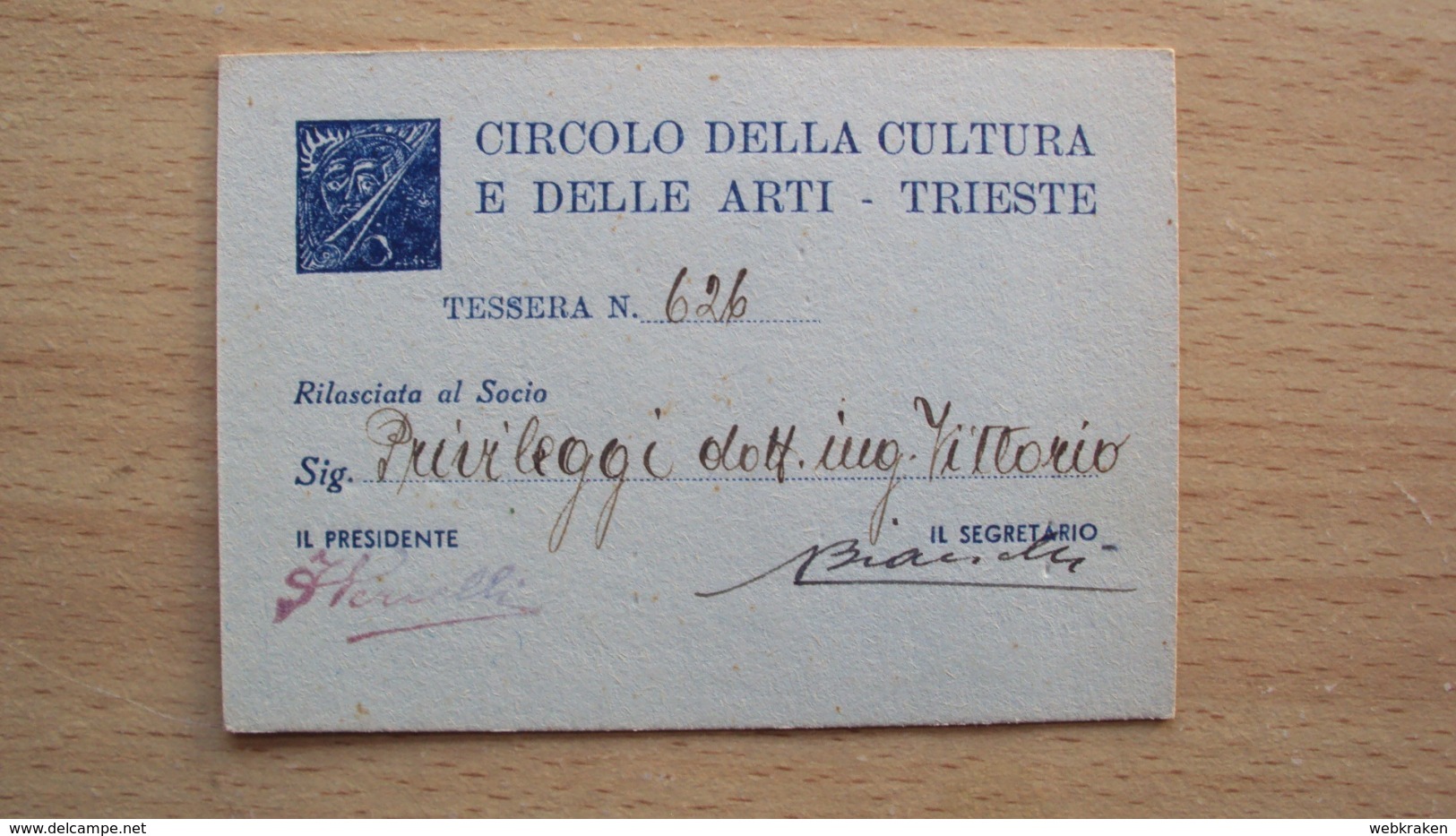 TESSERA DEL CIRCOLO DELLA CULTURA E DELLE BELLE ARTI DI TRIESTE 1953 CON BOLLINI - Non Classificati