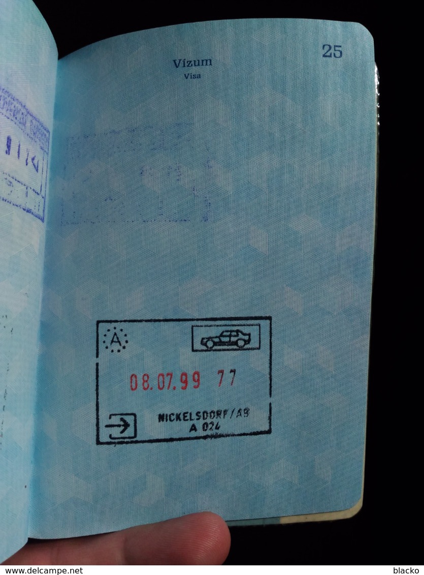 +++ Hungary - Passport Passeport 1993 köné db01