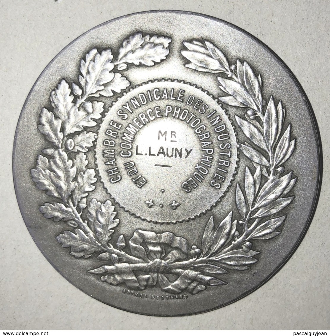 MEDAILLE DE TABLE CHAMBRE SYNDICALE DES INDUSTRIES PHOTOGRAPHIQUES PAR A. BORREL - Undated