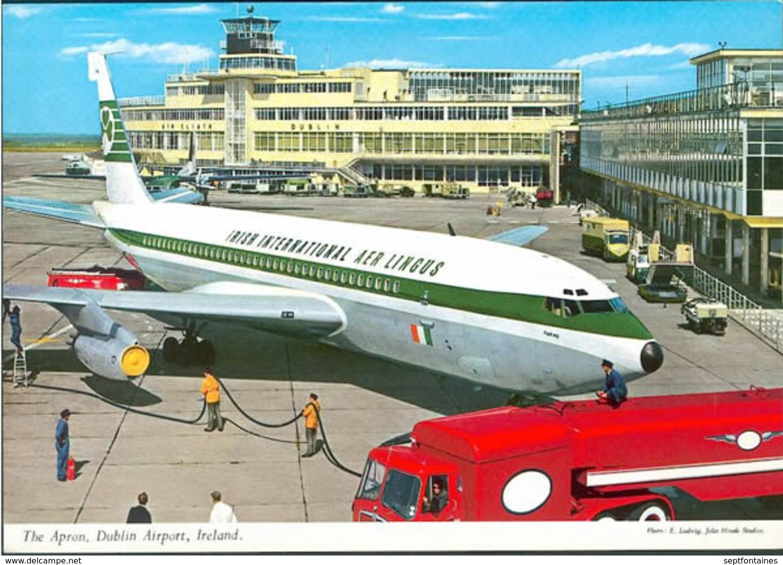 CARTE POSTALE AVIATION APRON DUBLIN AIRPORT AIRPLANE PADRAIG IRISH AER LINGUS - Vliegvelden