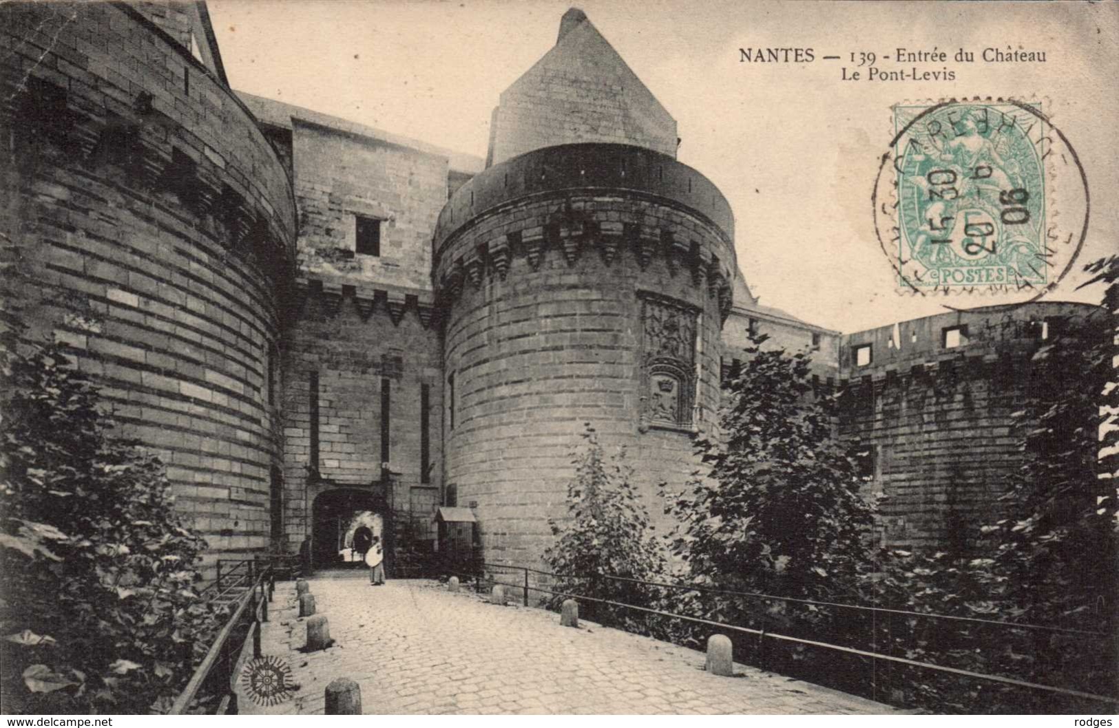 Dep 44 , Cpa NANTES  , 139 , Entrée Du Chateau , Le Pont Levis (2623) - Nantes