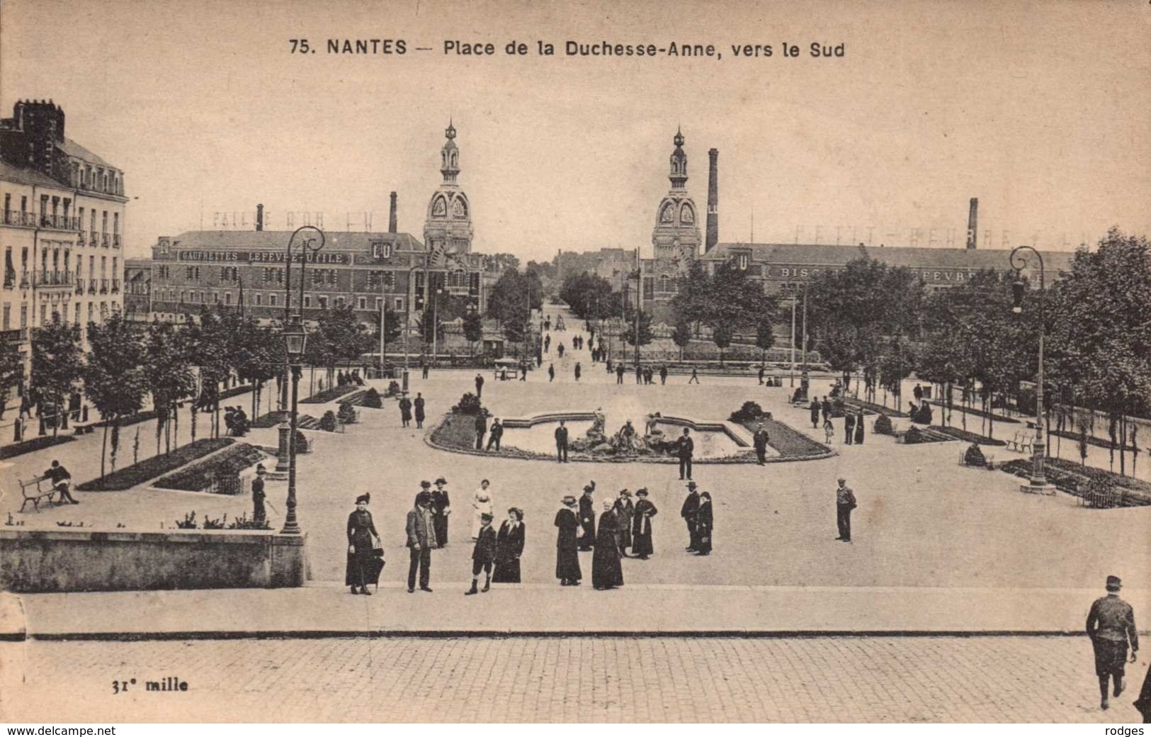 Dep 44 , Cpa NANTES  , 75 , Place De La Duchesse Anne , Vers Le Sud (2647) - Nantes