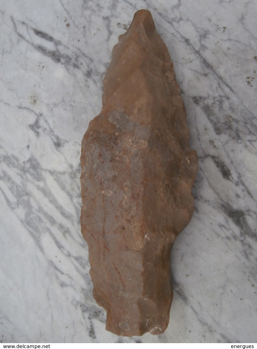 Grand Pressigny, Nucléus, Silex,livre De Beurre,longueur, 33 Cm, Largeur 12, Poids, 2,100 Kg, Préhistoire, Lames - Archeologia