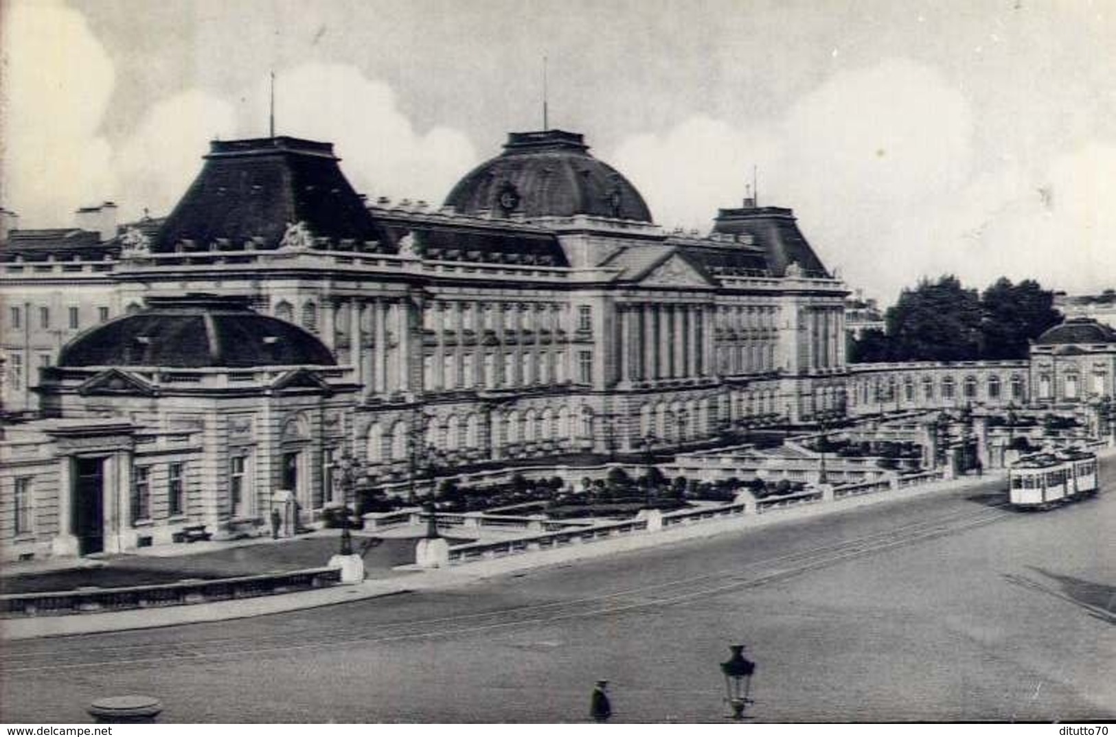 Bruxelles - Palais Du Roi - Formato Piccolo Viaggiata – E 13 - Altri & Non Classificati