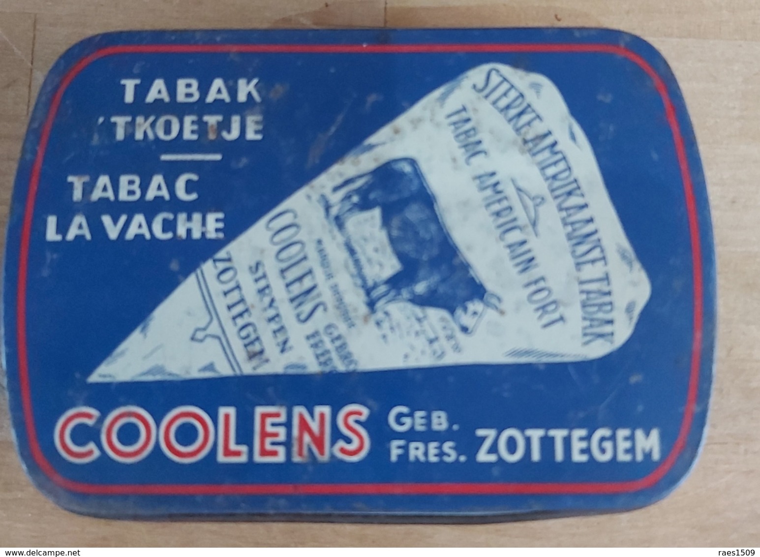 Belle Boite A Tabac Pub La Vache (Coolens Fres Zottegem) - Boîtes