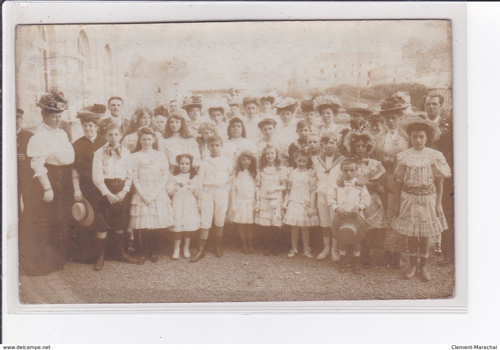 DIEPPE : Carte Photo D'une Fête - Très Bon état - Dieppe