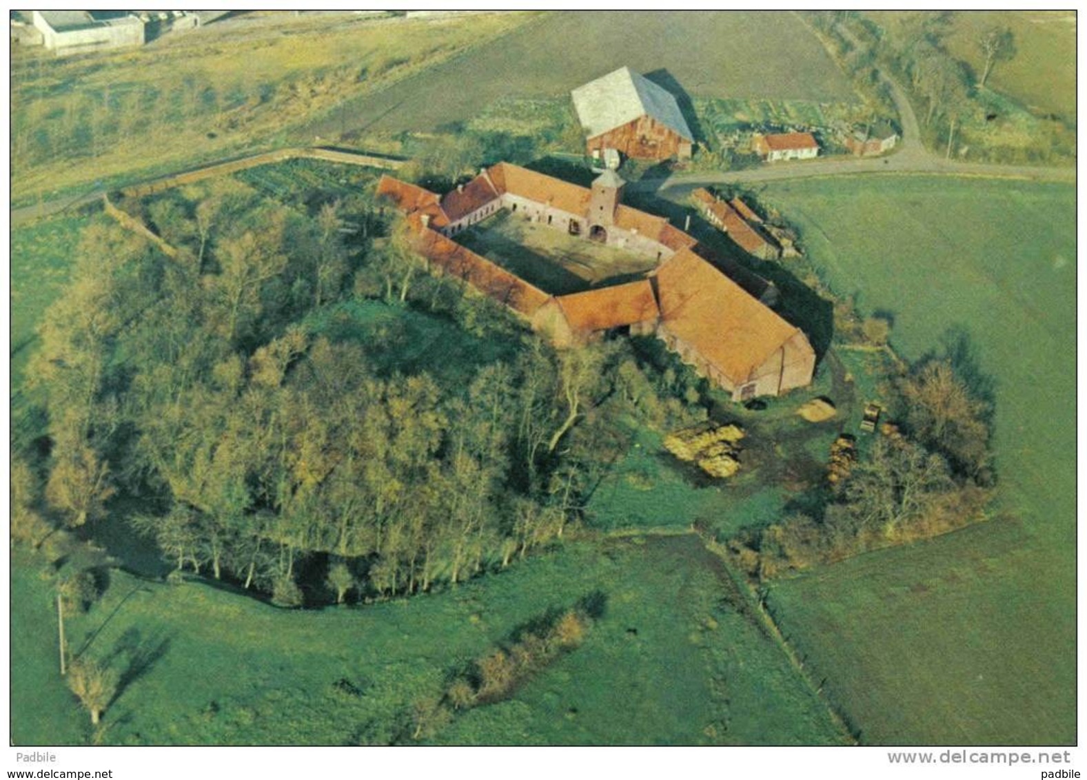 Carte Postale 59. Emerchicourt Prés D'Aniche  Haras D'Azincourt Vue D'avion M. Bougaut Prop.   Trés Beau Plan - Autres & Non Classés