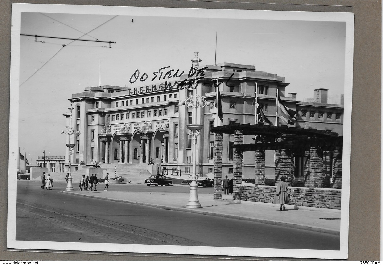 OOSTENDE : -1951- -GEEN POSTKAART-MAAR MOEDERFOTO VAN 16CM OP 11,30 CM-MAISON ERN,THILL - Oostende