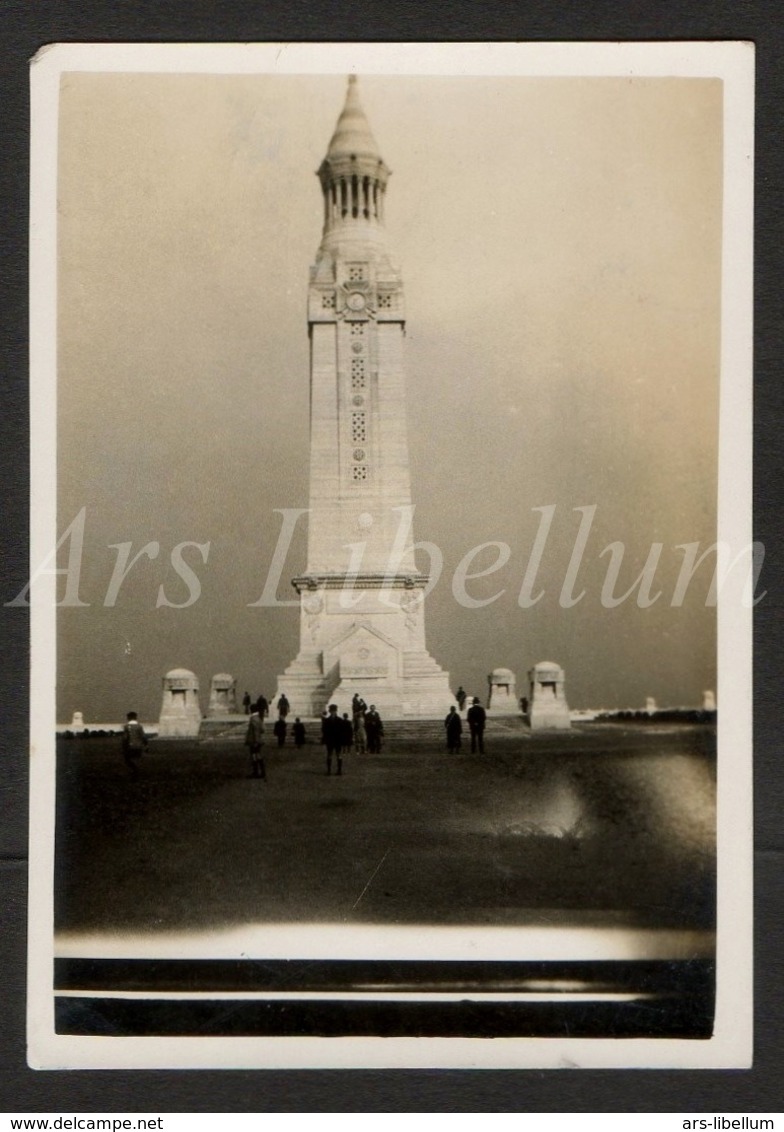 Photo Ancien / Original / Ablain-Saint-Nazaire / 1931 / 2 Scans / Photo Size: 6 X 8.50 Cm. / Notre-Dame-de-Lorette - Krieg, Militär