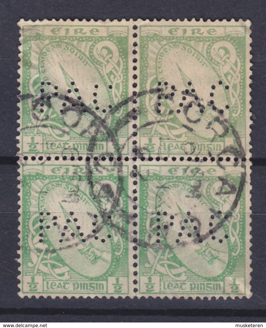 Ireland Perfin Perforé Lochung 'PAC' 1923 Mi. 40 ½Pg 4-Block Sword Of Light Schwert Des Lichts CORGA Cancel !! (2 Scans) - Ongetande, Proeven & Plaatfouten