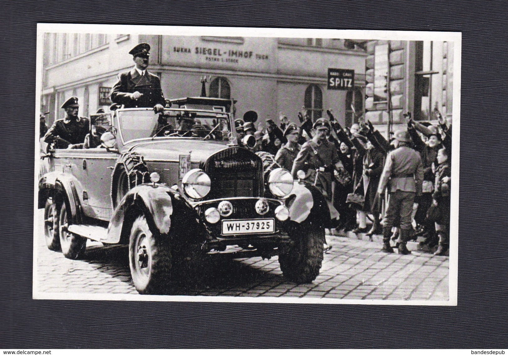 REPRODUCTION COPIE Reichsprotektorat über Böhmen Und Mähren - Der Fürher In Brünn ( Adolf Hitler Voiture ) - Guerre 1939-45